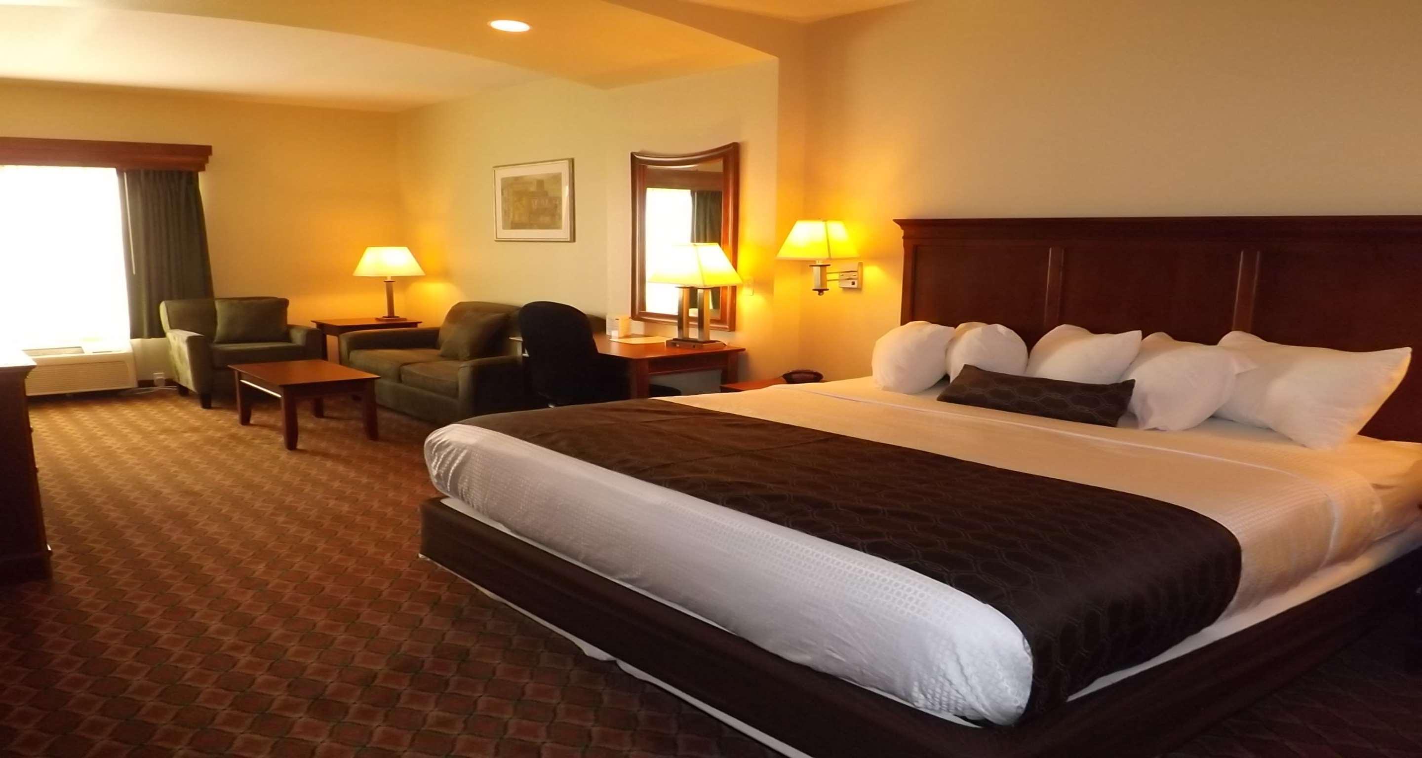 Best Western Plus Midamerica Hotel Mascoutah Екстер'єр фото