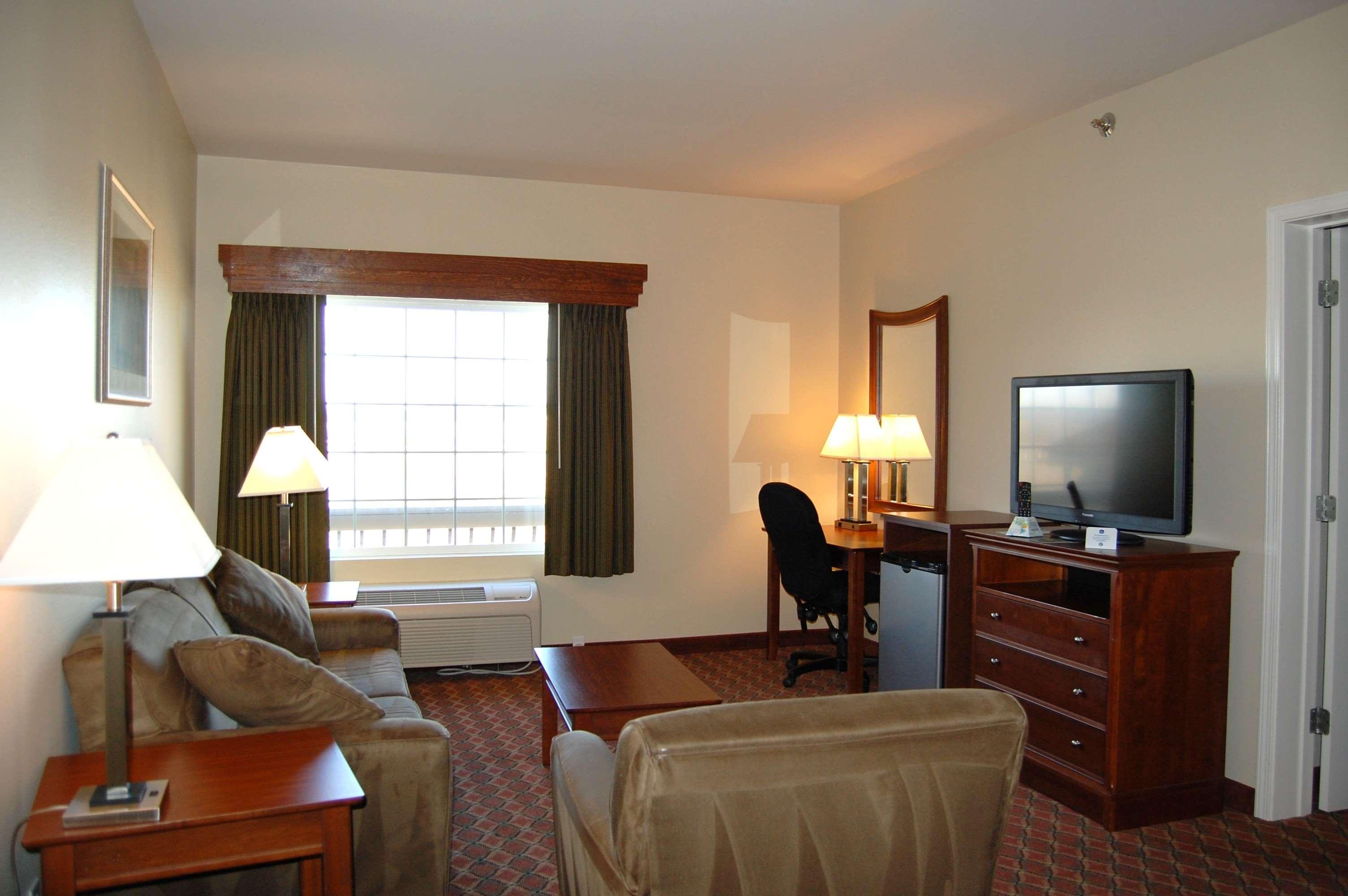 Best Western Plus Midamerica Hotel Mascoutah Екстер'єр фото